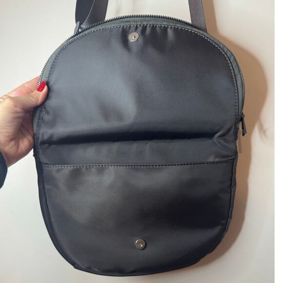 Gray Nylon Women's Crossbody Bag with Adjustable Strap Outdoor/ Travel / Sports - Picture 3 of 8